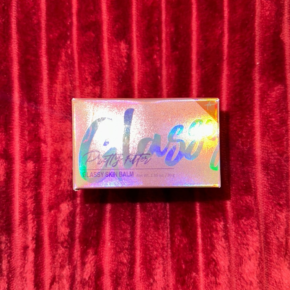 Touch in SOL Pretty Filter Glassy Skin Balm